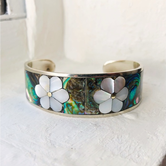 Vintage Floral Abalone Shell Cuff Bracelet - Picture 2 of 6